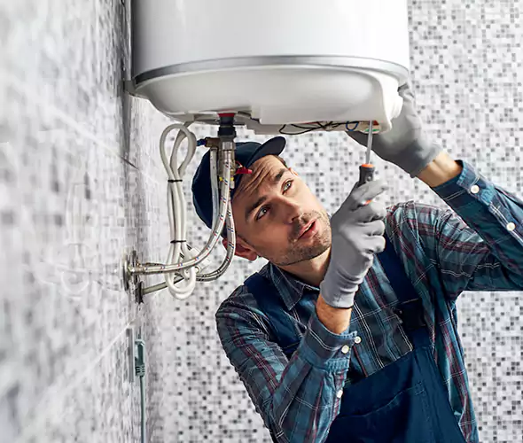Expert Plumber for Hot Water Tank Maintenance in Simi Valley, CA: Schedule Reliable Maintenance Services with Us